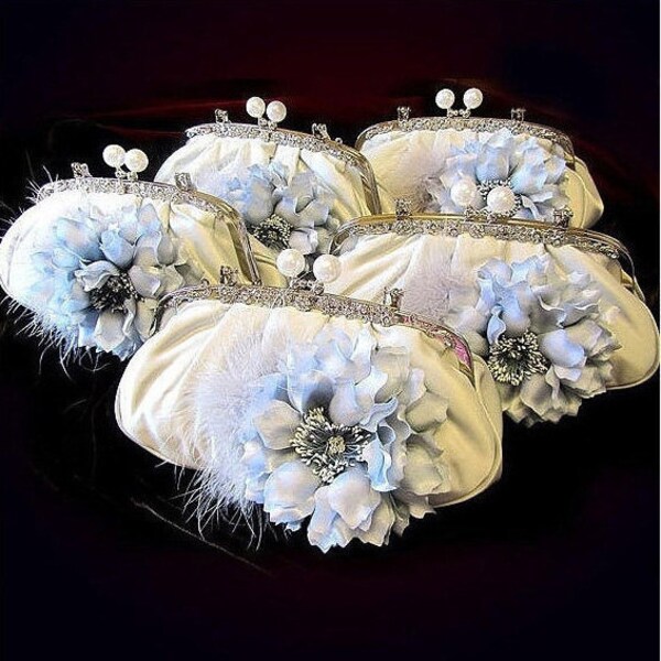 Set of 5 Bridesmaids clutch, wedding clutch, feather, pearl, crystal French Couture gray clutch, bridal clutch
