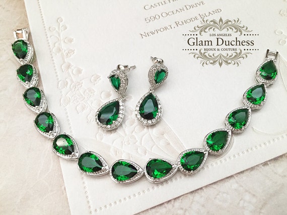 Emerald Green Vintage Inspired Victorian Jewelry Set Bronze Antique Gold Ballroom Bridal Necklace Earrings Bracelet set Bridal Jewelry Set