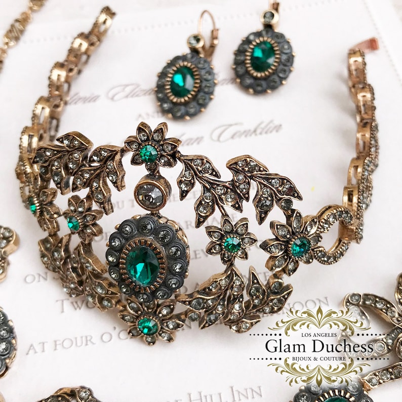 Emerald Green Vintage Inspired Victorian Jewelry Set Bronze Antique Gold Ballroom Bridal Necklace Earrings Bracelet set Bridal Jewelry Set