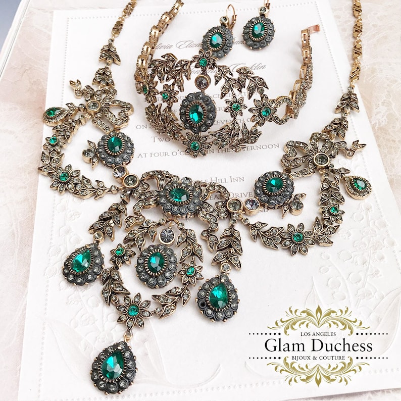 Emerald Green Vintage Inspired Victorian Jewelry Set Bronze Antique Gold Ballroom Bridal Necklace Earrings Bracelet set Bridal Jewelry Set
