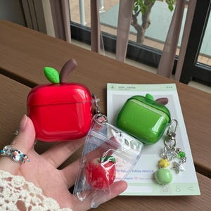 Funda translúcida roja y verde para Apple con colgante: cubre Airpods 1, 2, 3, 4, Pro2 y Pro3
