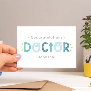 Carte personnalisée de remise des diplômes de docteur
