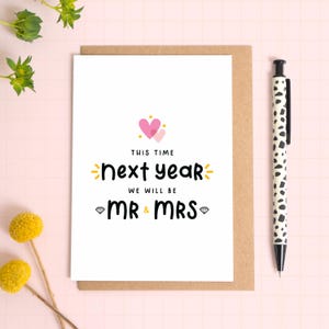 Cette fois l'année prochaine, nous serons Mr et Mme - Carte Dernier anniversaire avant le mariage - 1 an avant le mariage - Carte de compte à rebours pour le mariage