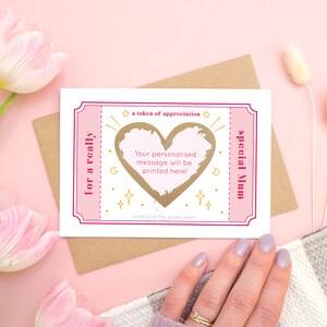 Un gage d'appréciation une carte à gratter personnalisée pour la fête des mères