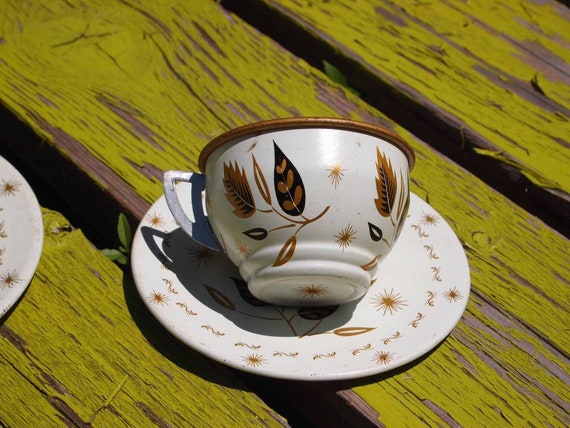 vintage tin tea set