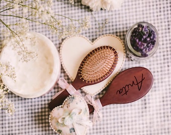 Custom Engraved Wooden Hair Comb — Eco-Friendly Bridesmaid Proposal Gift, Bridal Party Keepsake, Mom Present