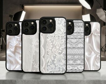 Funda de teléfono con encaje vintage y diseño floral blanco para iPhone 17, 16, 15, 14 y 13 / Samsung S25, S24 y S23