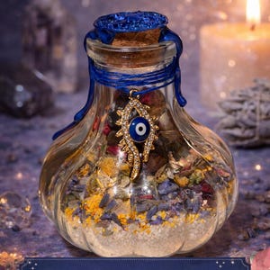 Protection Spell Jar Evil Eye – Glücksbringer gegen negative Energie | Hexen Deko | Spirituelles Schutzglas für dein Zuhause & deine Aura