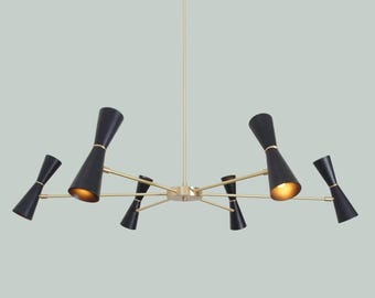 Żyrandol Sputnik w stylu mid-century modern, lampa wisząca z czarnym mosiężnym kloszem stożkowym