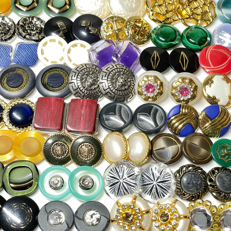 Mixed Button Assortment – Random Vintage & Modern Buttons, Custom ...