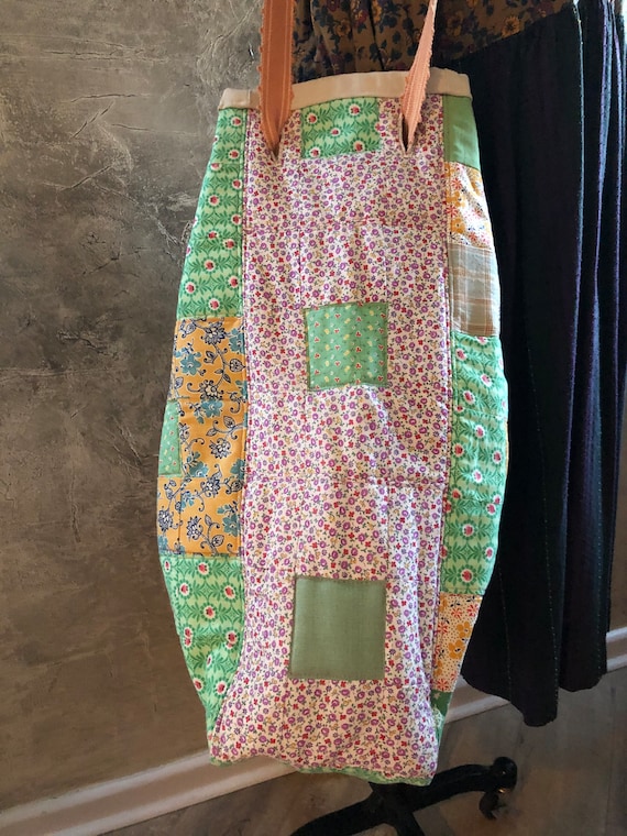 Patchwork Vintage quilt squares overnight bag - image 3