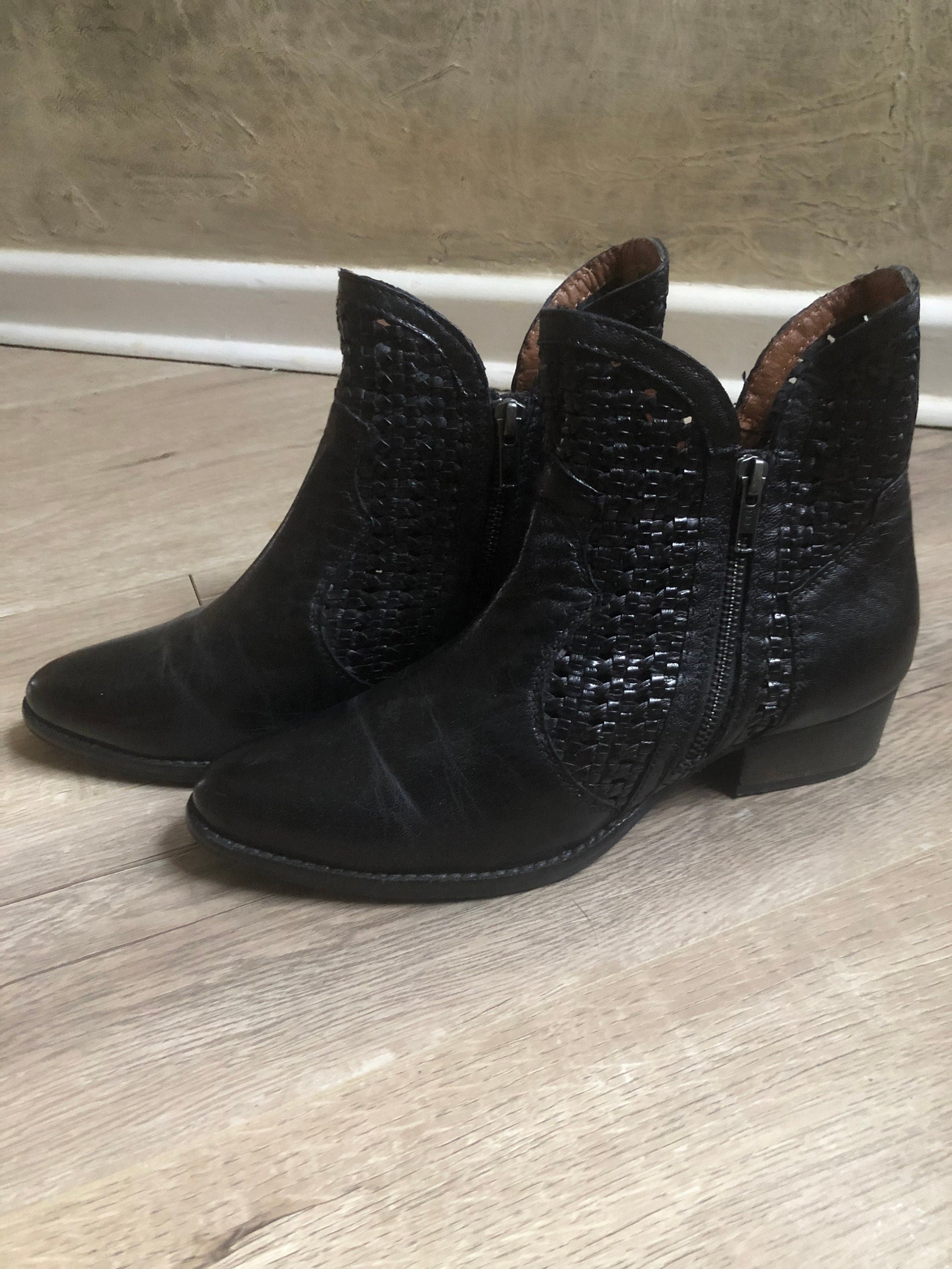 Seychelles top snakeskin boots