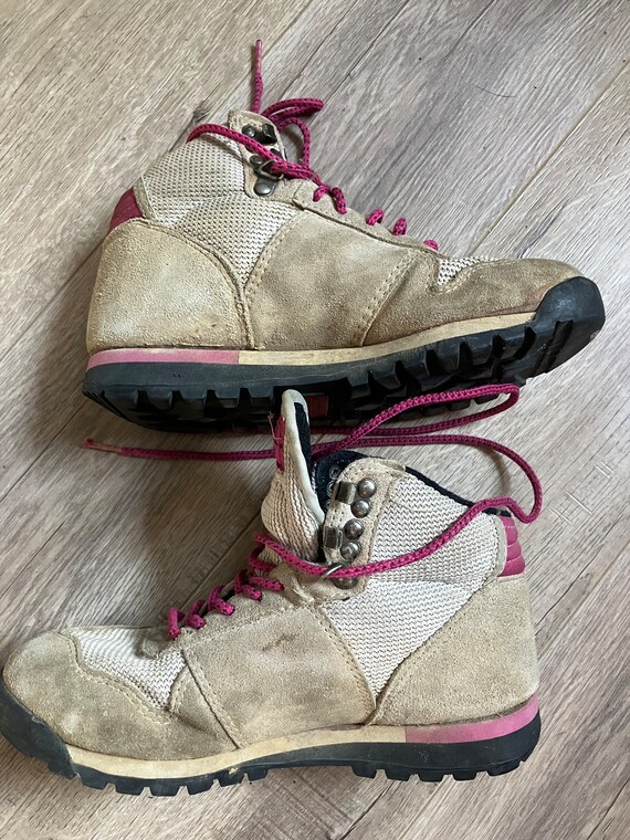 merrell air cushion hiking boots