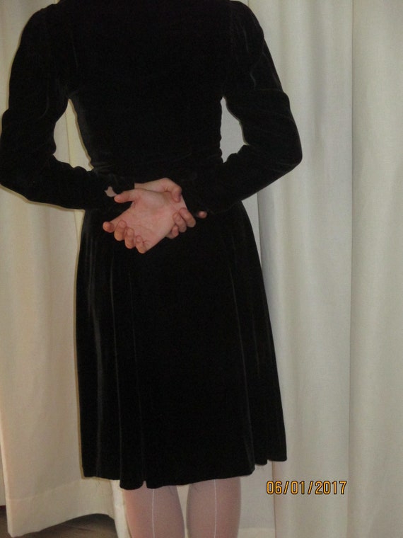 1940's Silk Velvet party dress - image 6