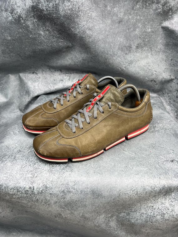 PRADA Vintage Low-cut Trainer Brown Sneakers Size 8 1/2  display picture 2