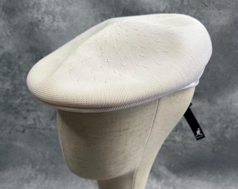 Boina Kangol Vintage de los años 90, color crema, talla pequeña