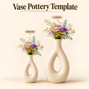 Puede incluir: Dos jarrones de cerámica color crema con una abertura central, etiquetados como Medium y Large. Cada jarrón contiene un ramo de flores silvestres coloridas, incluyendo flores amarillas, rosas, moradas y blancas. Texto Vase Pottery Template.