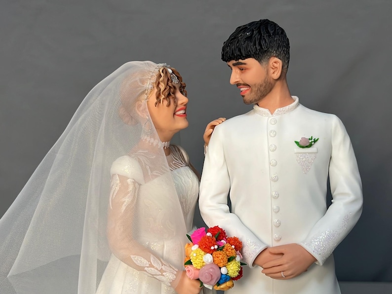 Custom Wedding Figurine Cake Topper, Personalized Bride Groom Sculpture ...