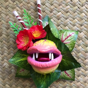 Audrey 2 Little Shop of Horrors Hair Clip Feed Me Seymour Venus Flytrap for Tiki Oasis Halloween Comic Con Cosplay