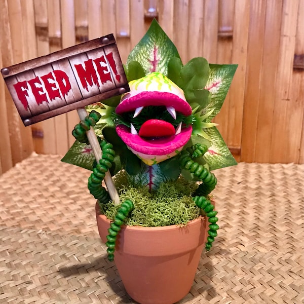 Little Shop of Horrors Audrey 2 Sculpture 6 inches Tall Disney Feed Me Seymour Venus Flytrap for Tiki Oasis Halloween