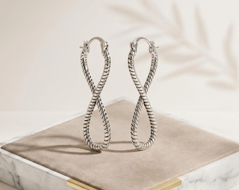 Pendientes de aro infinitos de plata de ley oxidada con textura de cadena de serpiente, estilo bohemio atrevido, regalo para mujer.