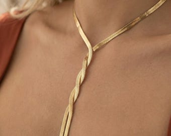 Collana con laccio a forma di Y in oro e argento | Catena piatta intrecciata | Gioielli da donna minimalisti | Collana con laccio a sbalzo originale ed elegante | Idea regalo