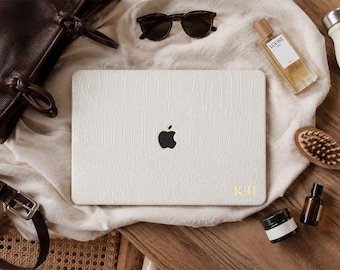 Custom White Crocodile Leather MacBook Case,Gold Lettering Macbook Cover with For MacBook Pro 13 14 16, M3 Air 13 14 15 Neo A18 Laptop Shell