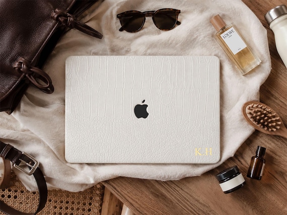 Custom White Crocodile Leather MacBook Case,Gold Lettering Macbook Cover with For MacBook Pro 13 14 16, M3 Air 13 14 15 Neo A18 Laptop Shell