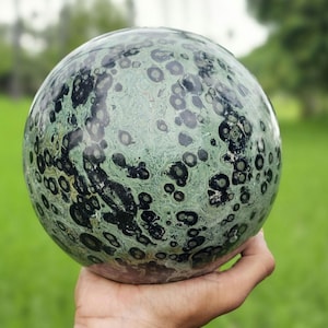 Esfera de cristal de jaspe kambaba natural, gran esfera orbicular de piedra de jaspe verde pulida, bola de cristal curativa para la decoración del hogar y la oficina.