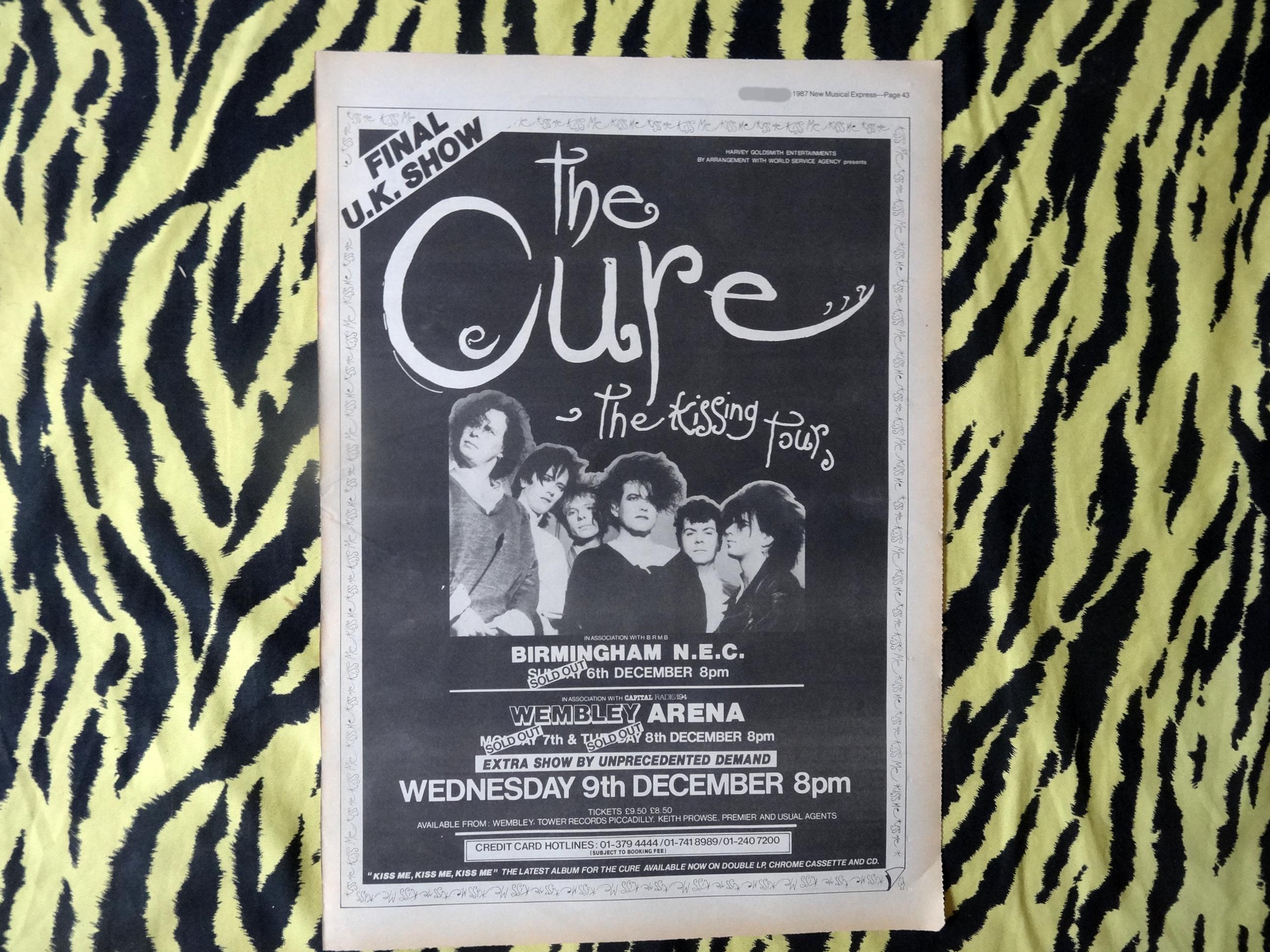 Cure Kissing Tour - Etsy