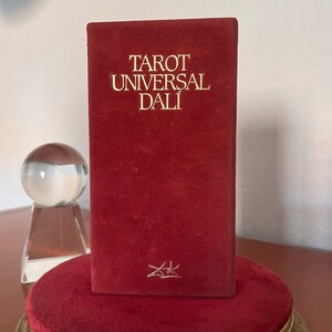 Vintage 1980s Salvador Dali Tarot Karten, Universal Dali Tarot, Raro, Edición de Oro, Adivinación, Lector de Tarot, Agotado, Dali