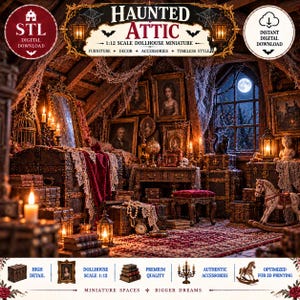 Könnte beinhalten: Ein 1:12 maßstabsgetreues digitales Puppenhaus-Miniaturset mit dem Titel Haunted Attic, das verzierte Möbel, gerahmte Porträts, ein Schaukelpferd und Truhen enthält. Die Szene umfasst Spinnweben, Kerzen und einen Vollmond, konzipiert für 3D-Druck.