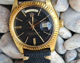 Vintage 1970s Rolex Day-Date Men’s Automatic Wristwatch – Gold Case, Black Dial, Classic Swiss Timepiece