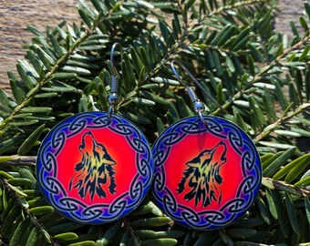 Howling Wolves with Celtic knots design earrings. High quality image printed on metal earrings. Celtic knot howling Wolf