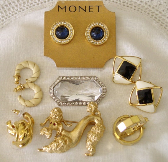 Monet Jewelry Collection.....Vintage Jewelry Colle