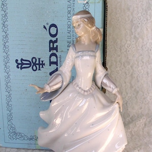 Lladro 4828 - Etsy