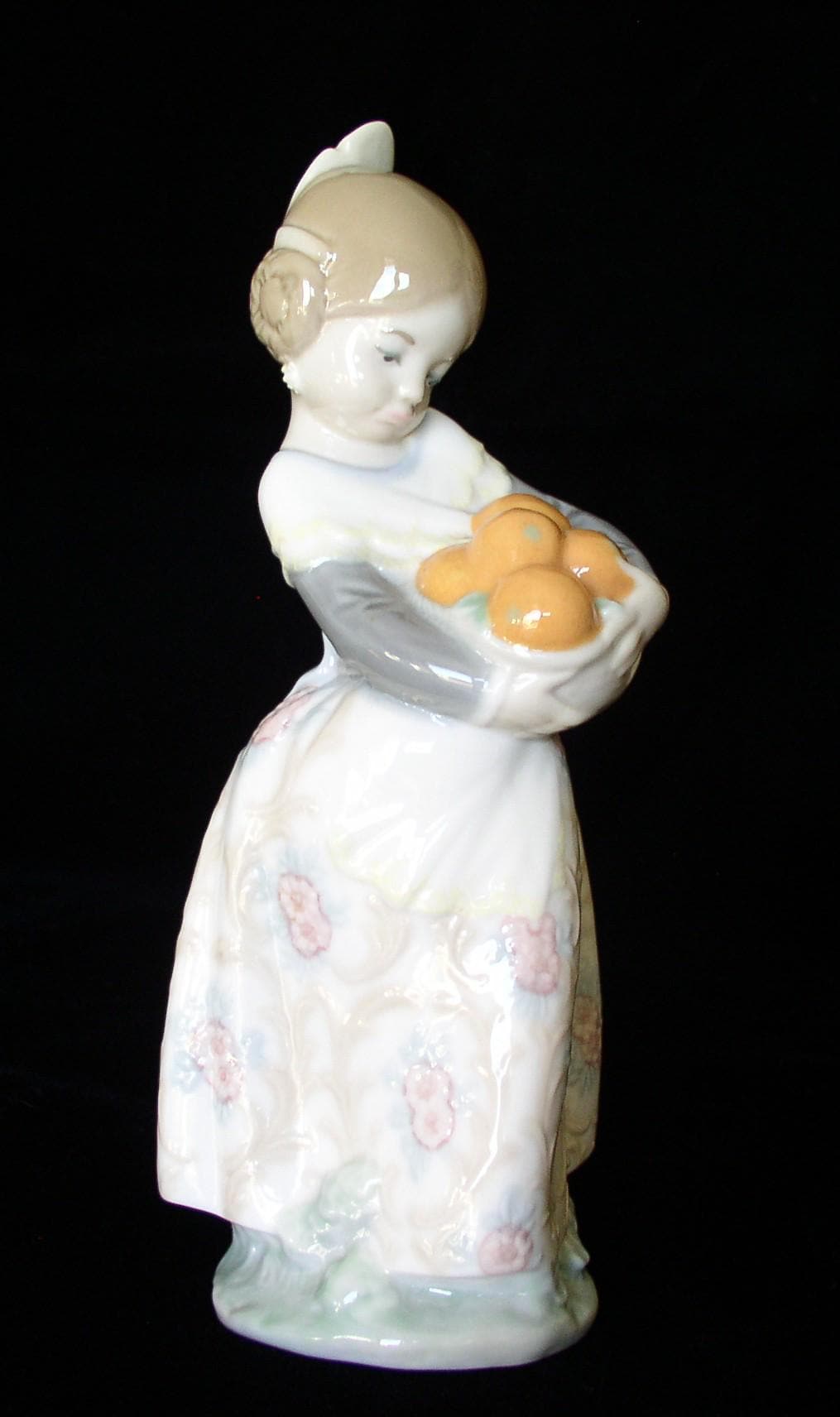 リヤドロ LLADRO バレンシアの少女 オレンジがいっぱい ヴィンテージ Lladro Valencia Girl With Oranges - Etsy