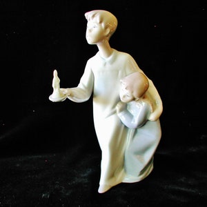 リアドロ　男の子 Lladro boy figurine - Etsy 日本