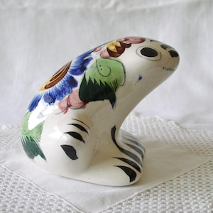 Frog Large Frog Figurine Vintage......Ceramic Hand Made Hand Painted Large Frog .....Frog from Mexico