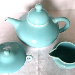 Théière Gladding McBean, crémier et sucre... Ensemble de théière bleu vintage par Gladding McBean
