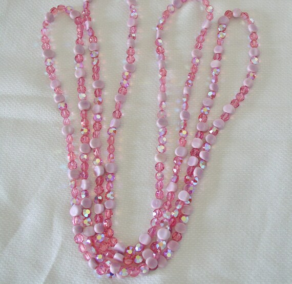 Pink Glass Faceted Beads Vintage Necklace.... Ext… - image 4