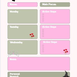 Könnte beinhalten: Ein rosa-grüner Wochenplan-Entwurf mit dem Text "WEEKLY SCHEDULE". Enthält Abschnitte für Name, Hauptfokus, Aktionsschritte und persönliche Belohnung. Dekorative Elemente sind ein Hexenhut, eine Krone und ein Besen.