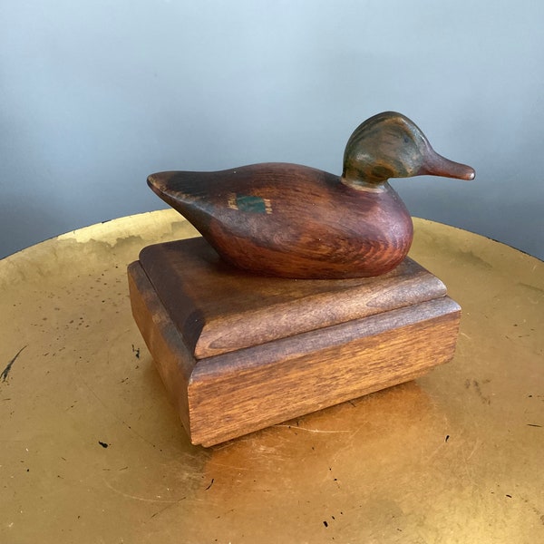 Vintage Wood small trinket box  carved wooden duck