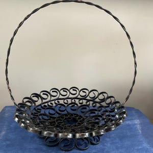 Vintage handcrafted  black scrolled iron round basket with handle fruit basket centerpiece garden decor