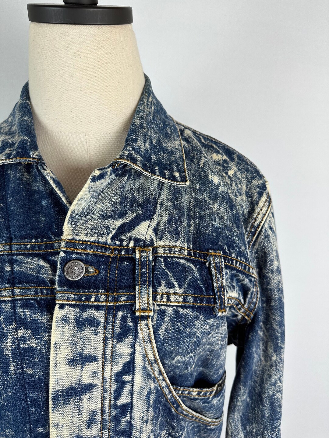 80's Dark Acid Wash Denim Jean Jacket by High Sierra