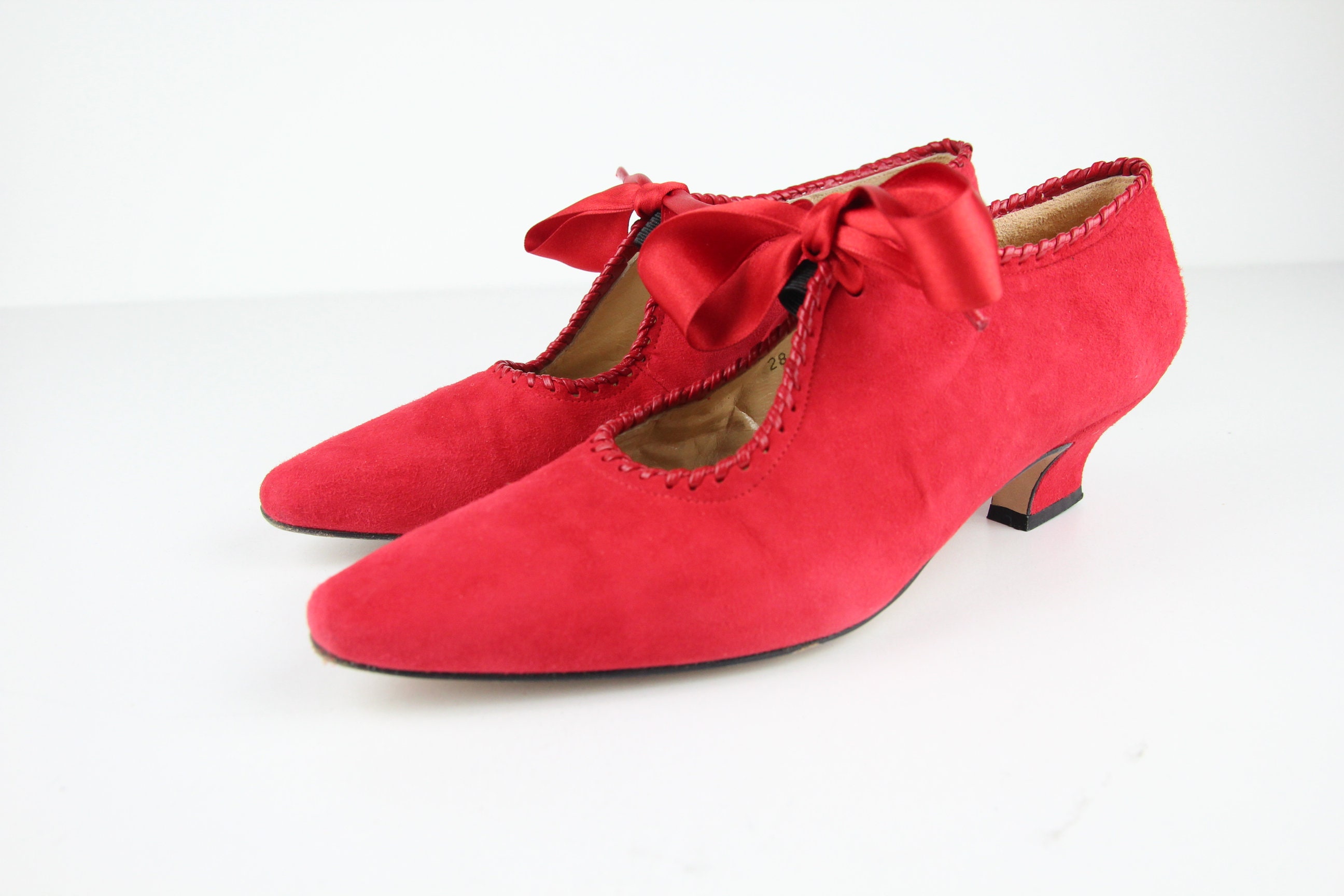 donald pliner red shoes