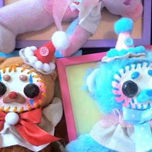 Handmade plush/vegan clown clay face taxidermy wall art - quirky, weird and cute