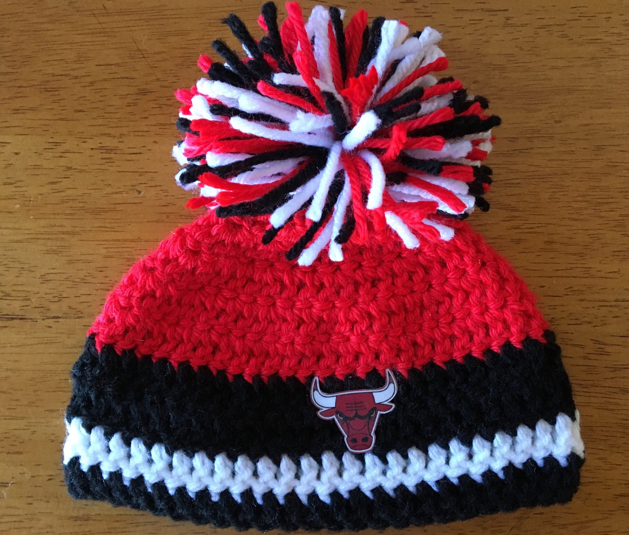 Chicago Bulls BIG-SCREEN Red-Black Knit Beanie Hat