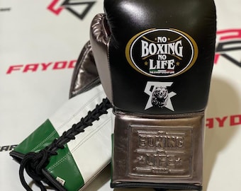 Luvas de boxe com cadarço, modelo "Sem boxe, sem vida", campeãs de vendas para o Natal.