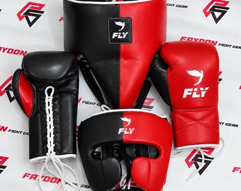 Conjunto de boxe Fly personalizado em couro genuíno vermelho/preto, com luvas ajustáveis ​​com cadarço, protetor de cabeça e virilha.